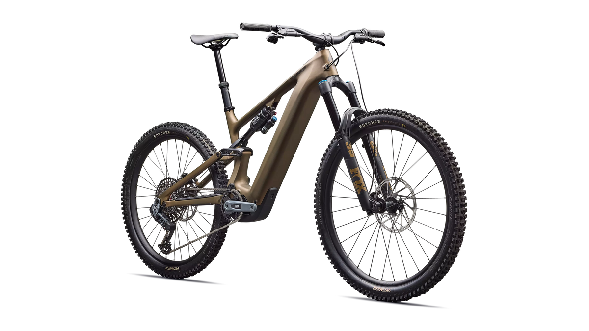 Turbo Levo 4 Expert Satin Burnt Gold Metallic / Doppio – Front-Dreiviertelansicht