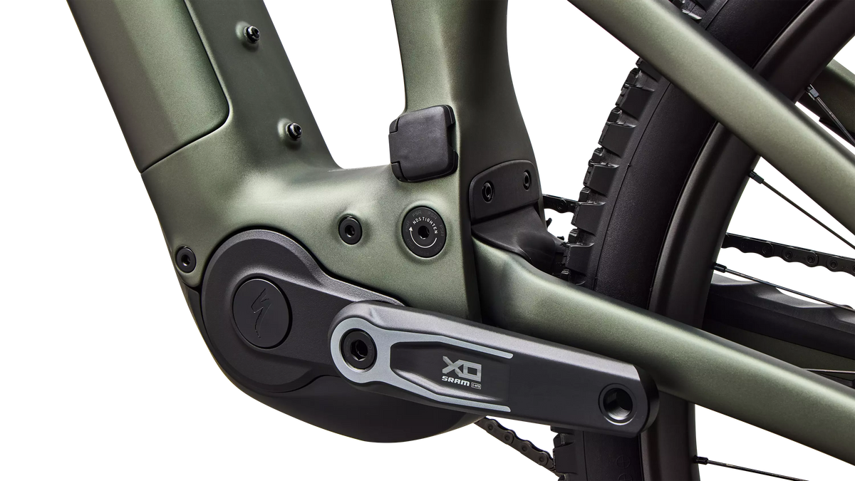 Turbo Levo 4 Pro Satin Bottle Green / Silver Dust – Motor-Detail