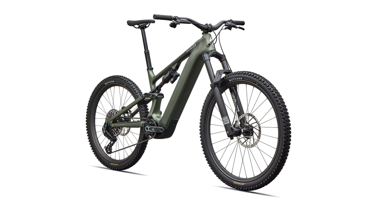 Turbo Levo 4 Pro Satin Bottle Green / Silver Dust – Front-Dreiviertelansicht