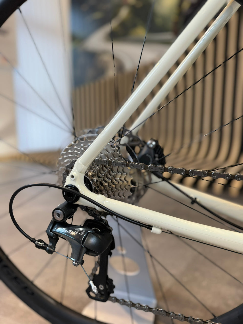 TREK Domane AL 4